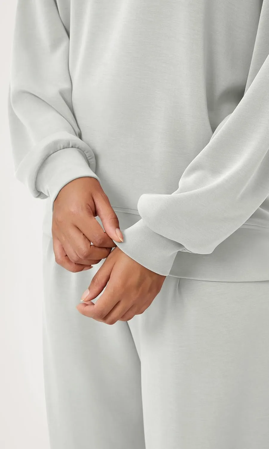 ODODOS Modal Soft Oversized Sweatshirts for Women Crew Neck Long Sleeve Relaxed Pullover Tops