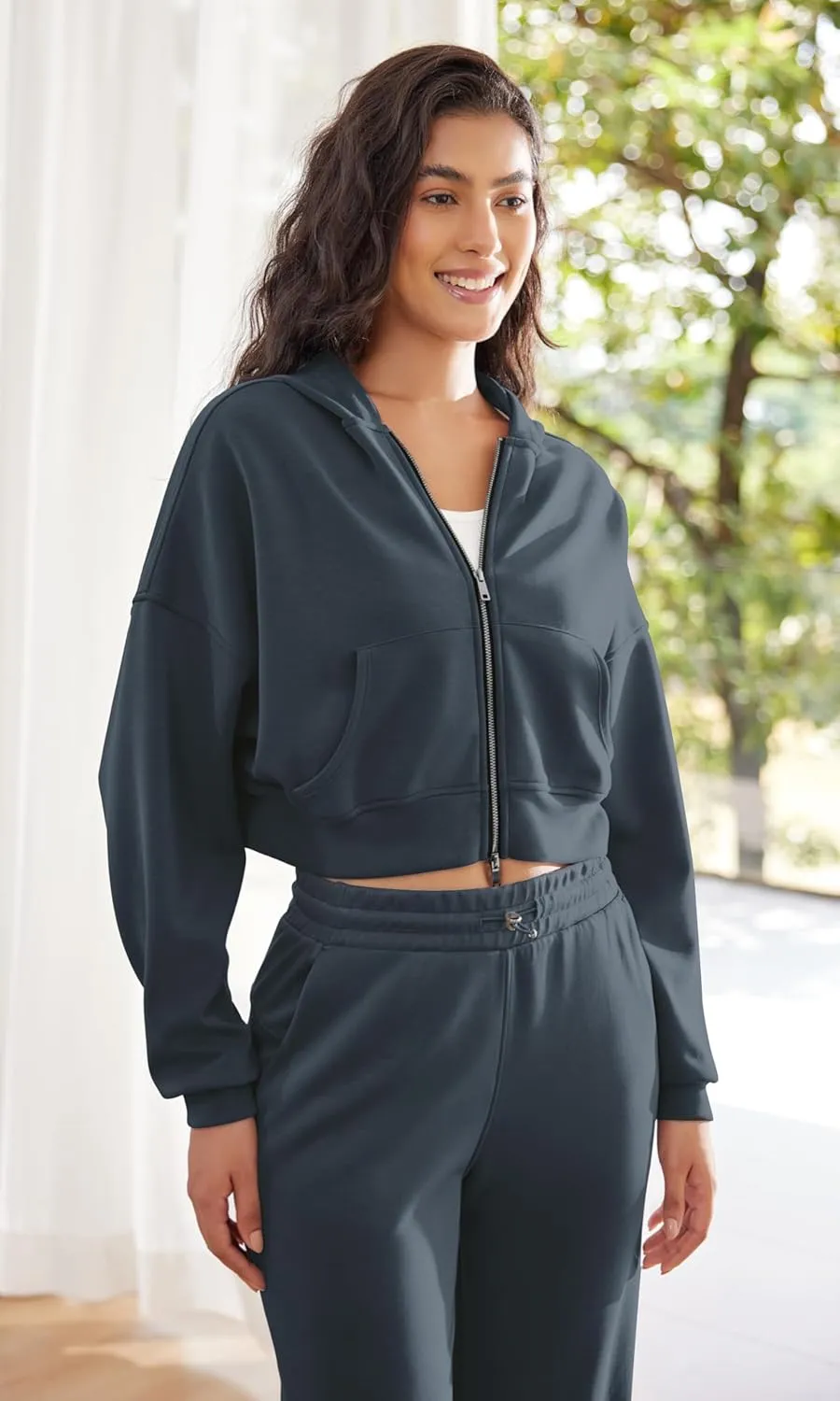 ODODOS Women's Modal Soft Full-Zip Cropped Hoodies with Pockets Long Sleeve Crop Casual Sweatshirts