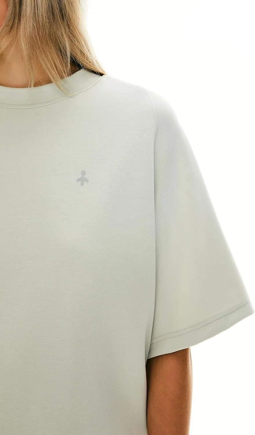 Orolay Women's Casual Crew Neck T-Shirt Heavyweight Half Sleeve Wicking Tops Basic Workout Summer Activewear