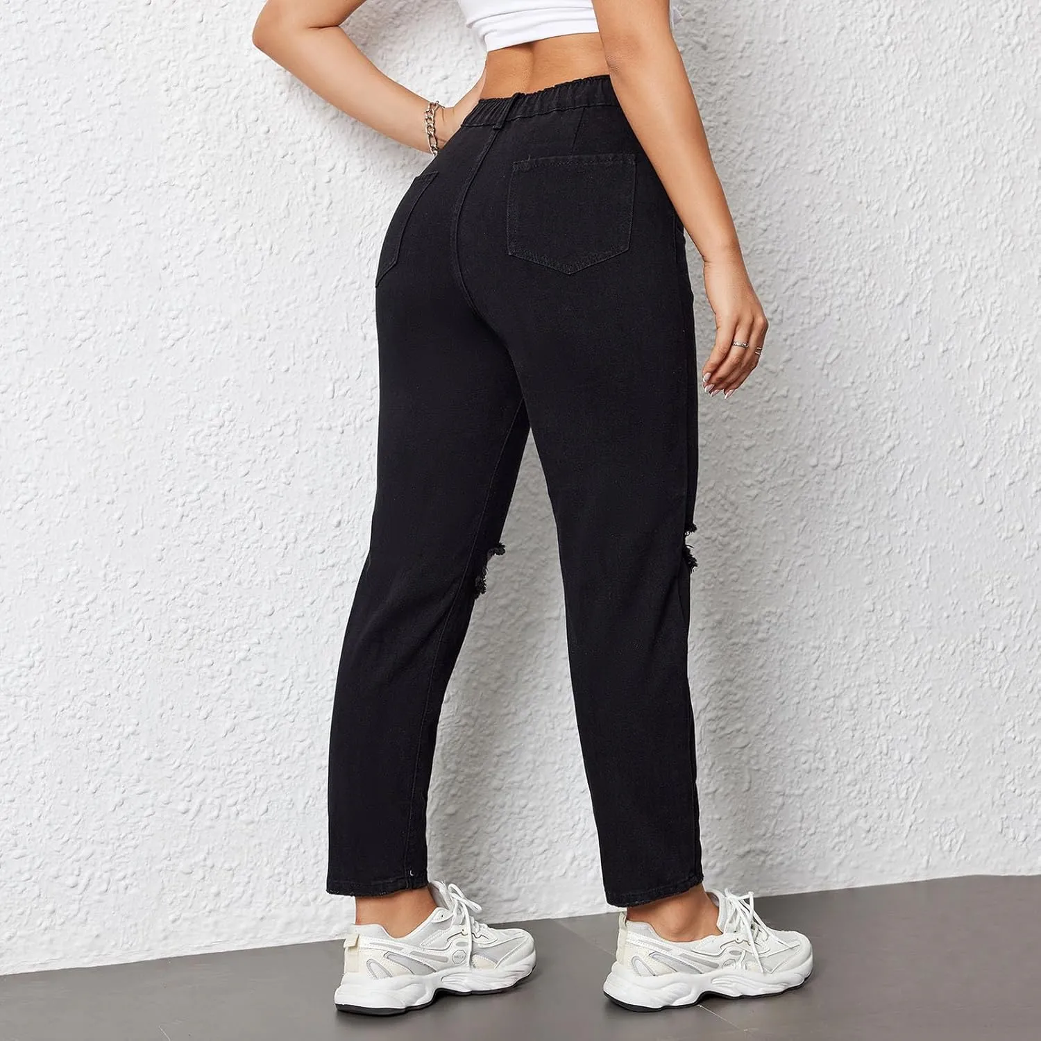 Women's Black Ripped Jeans Straight Leg Stretch Denim Pants High Waisted Distressed Jeans with Pockets
