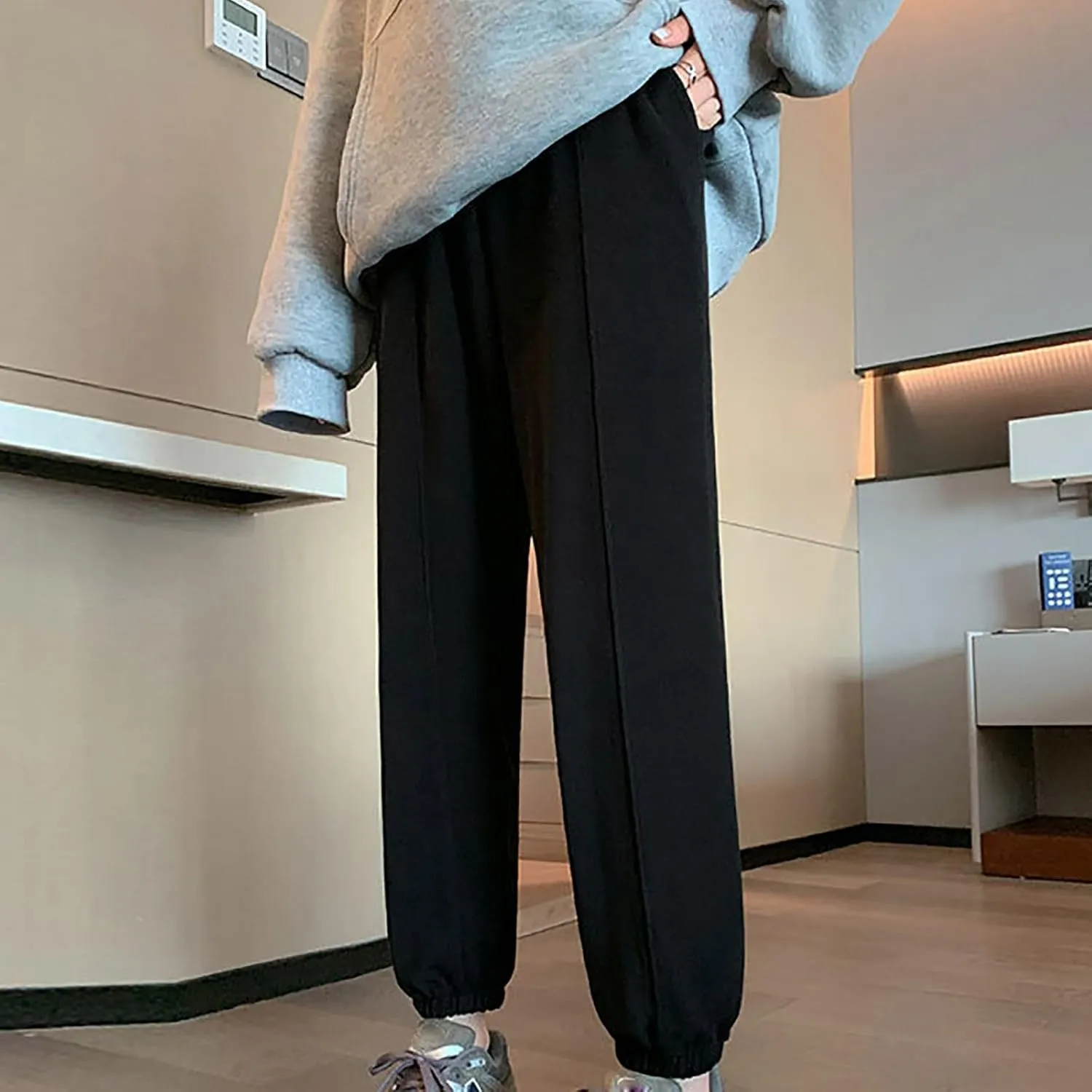 XUNRYAN Sweatpants Women Joggers with Pockets Fleece Lined Lounge Yoga Pants Wide Leg Trousers Winter Warm Loungewear